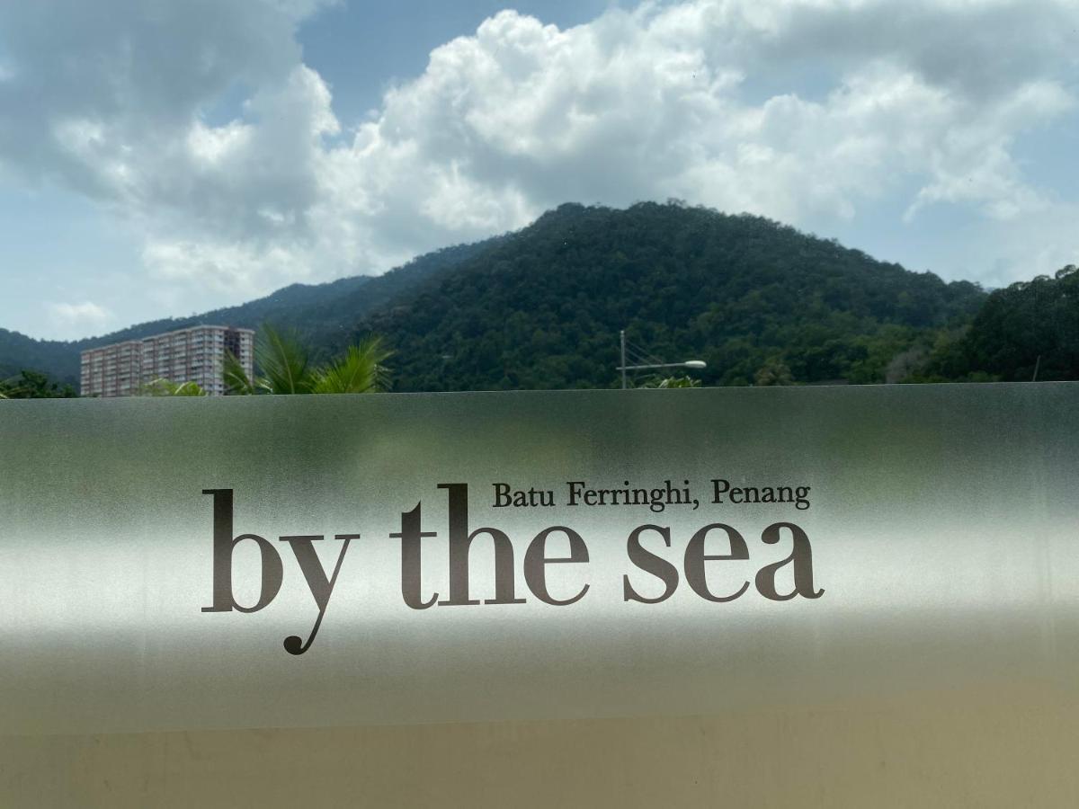 峇都丁宜豪华套房海滨公寓 外观 照片